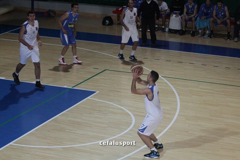 111218 sport 248_tn.jpg